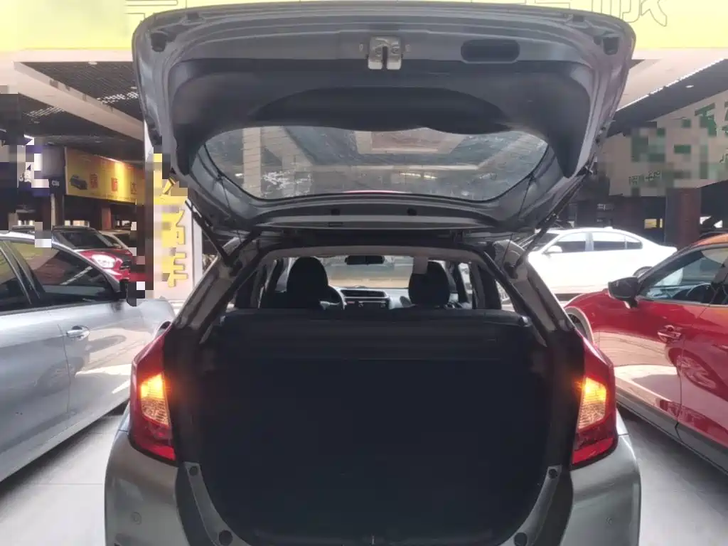 Honda Fit 2014 — фото 19
