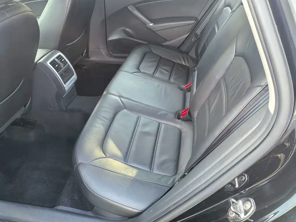 Volkswagen Passat 2013