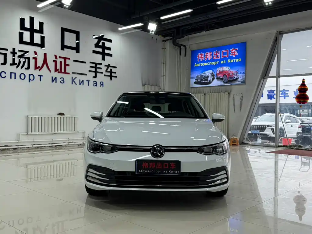 Volkswagen Golf 2023