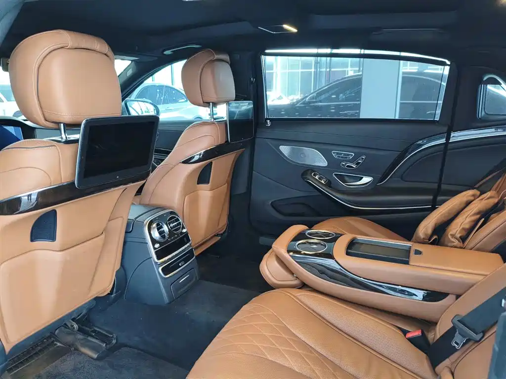 Mercedes-Benz Maybach S-Class 2021 — фото 15