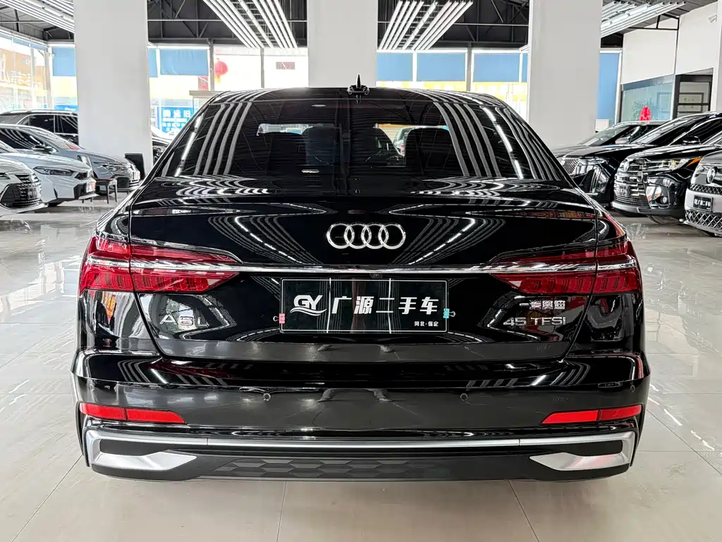 Audi A6L 2025 — фото 5