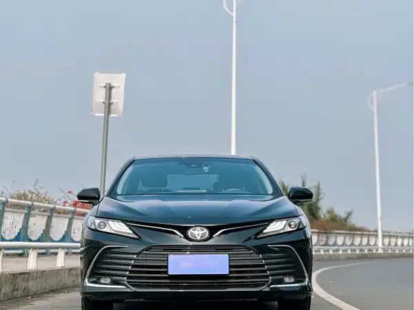 Toyota Camry 2021