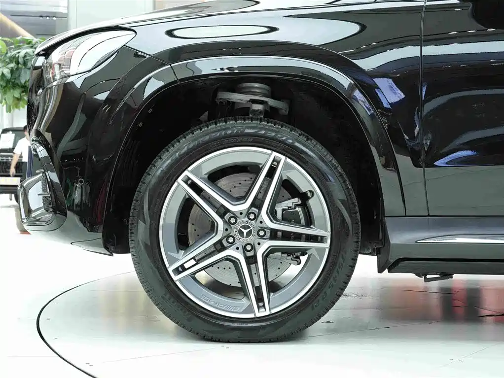 Mercedes-Benz GLS 2021 — фото 23