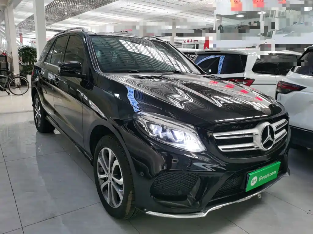 Mercedes-Benz GLE 2017 — фото 22