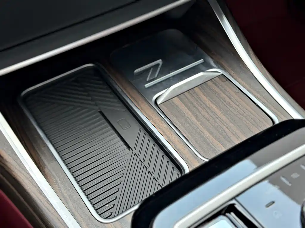 BMW 7 Series 2025 — фото 11