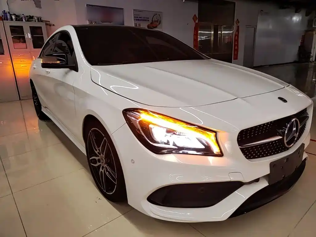 Mercedes-Benz CLA 2018