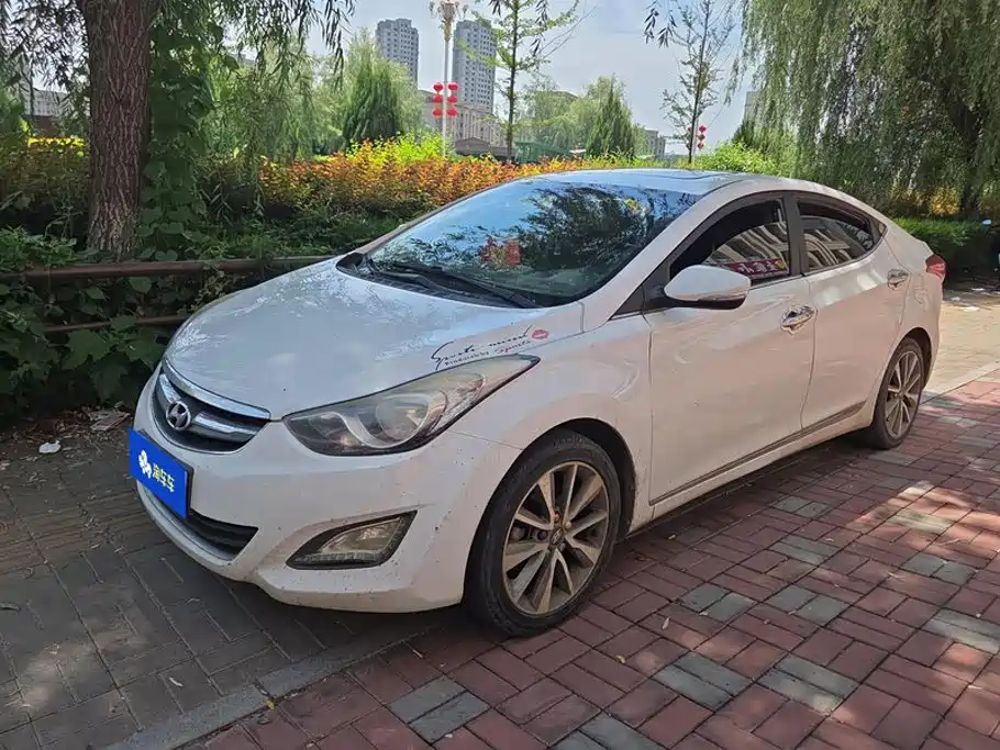 Hyundai Elantra 2016