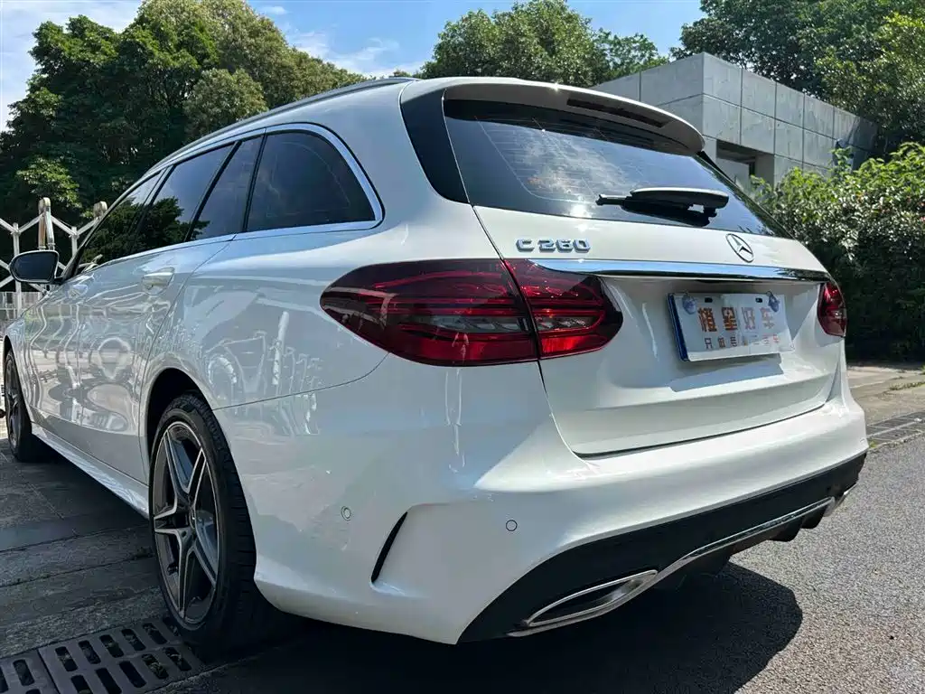 Mercedes-Benz C-Class 2022 — фото 10