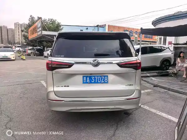 Buick GL8 2021