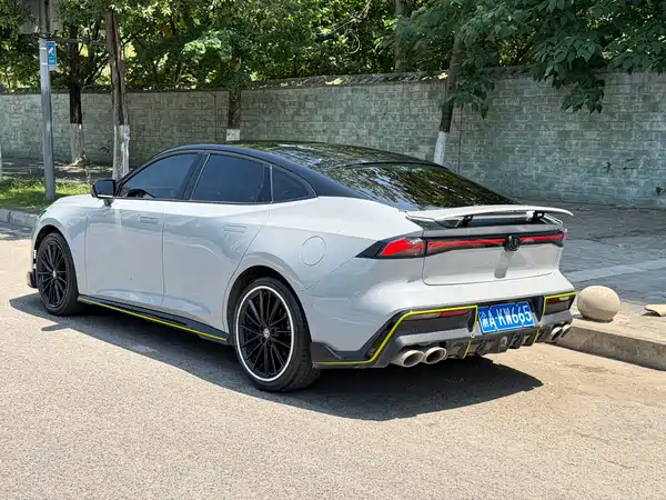 Changan UNI-V 2023