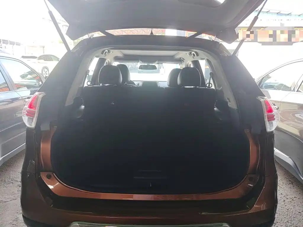 Nissan X-Trail 2015 — фото 19
