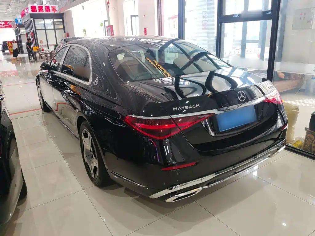 Mercedes-Benz Maybach S-Class 2024