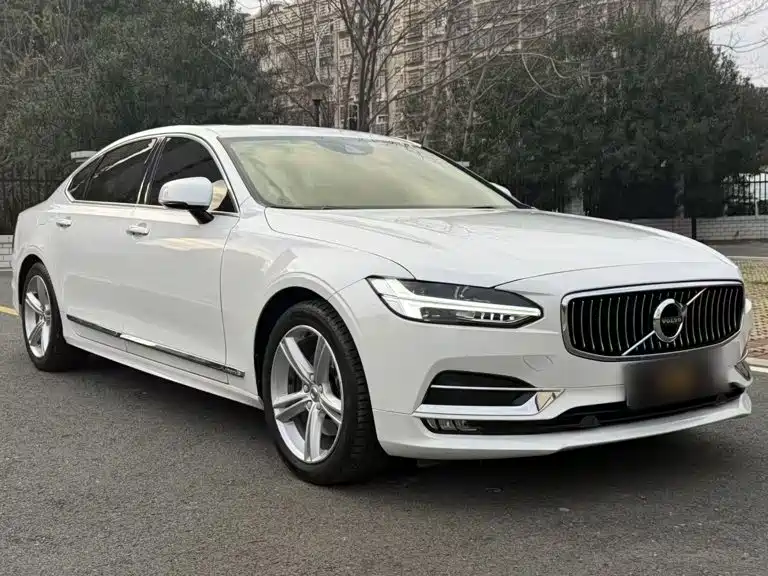 Volvo S90 2019 — фото 22