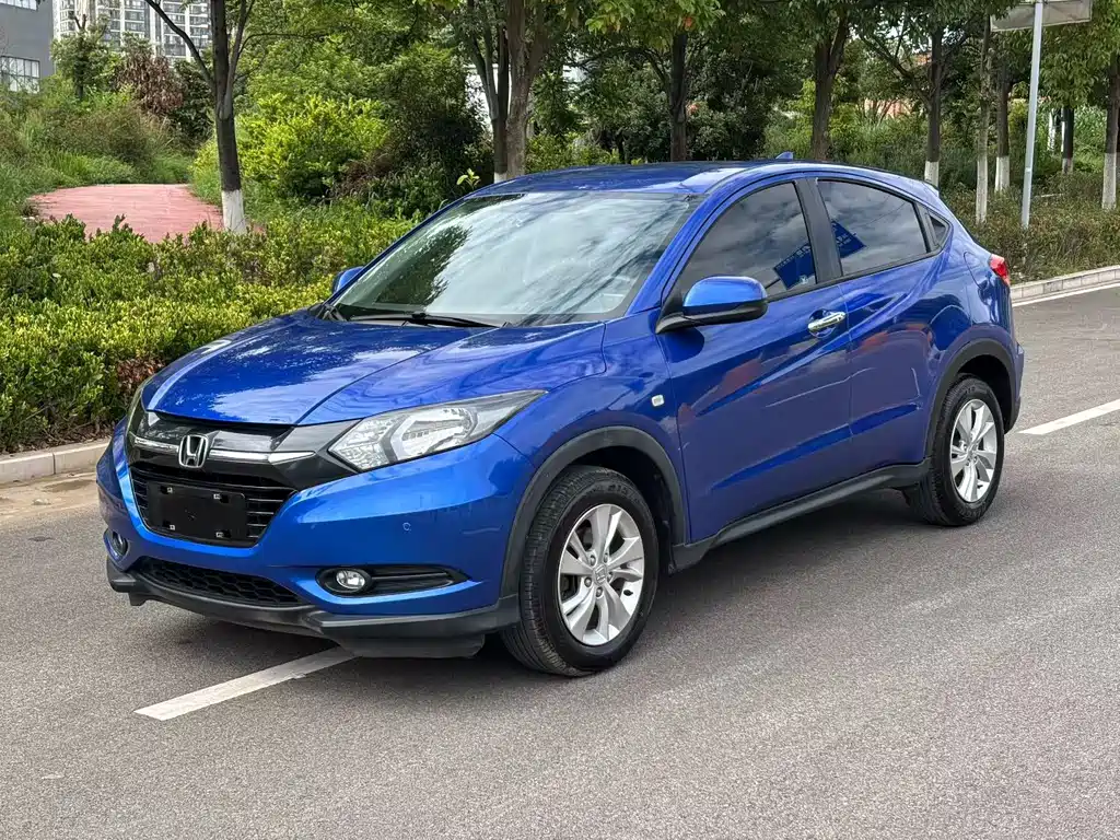 Honda Vezel 2015