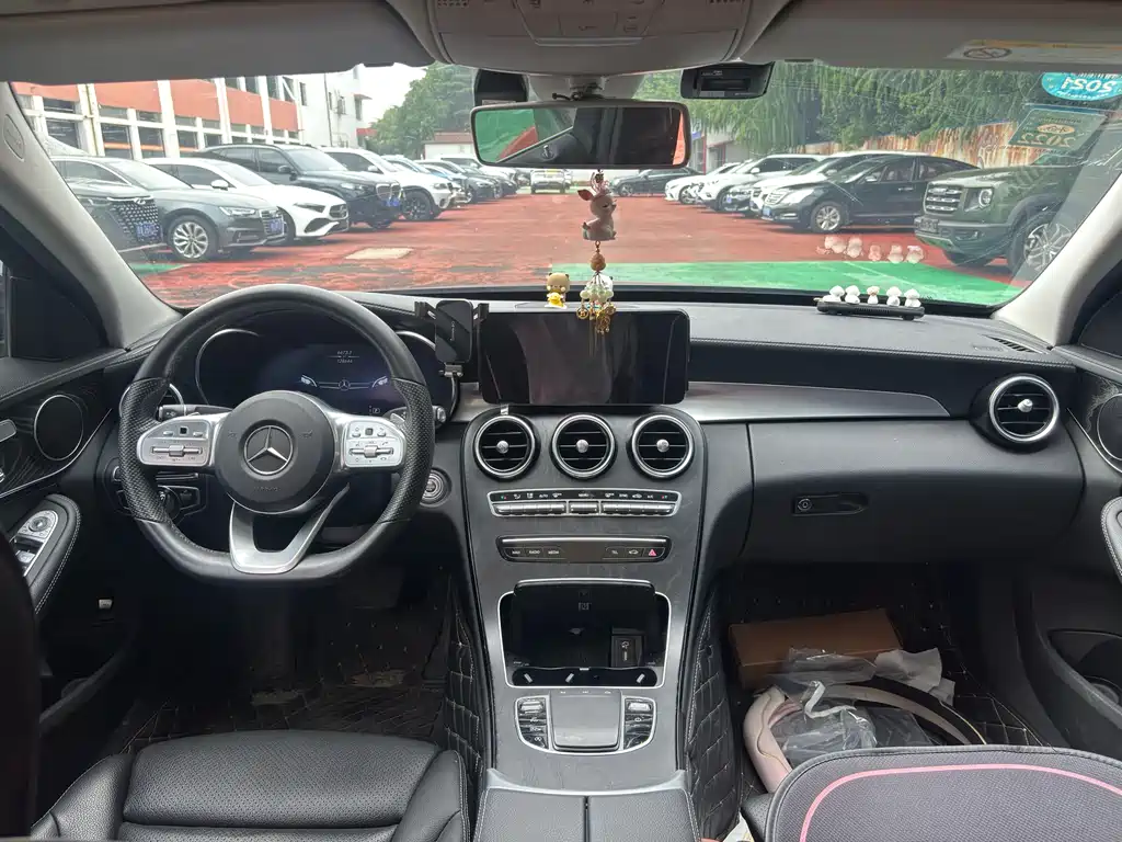 Mercedes-Benz C-Class 2020