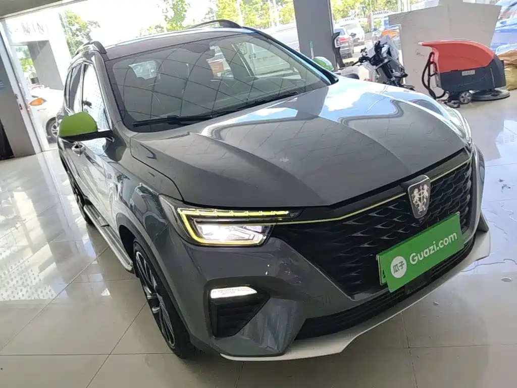 Roewe RX5 New Energy 2021 — фото 4