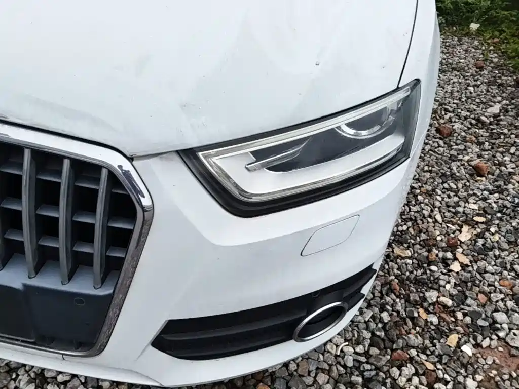 Audi Q3 2015 — фото 24