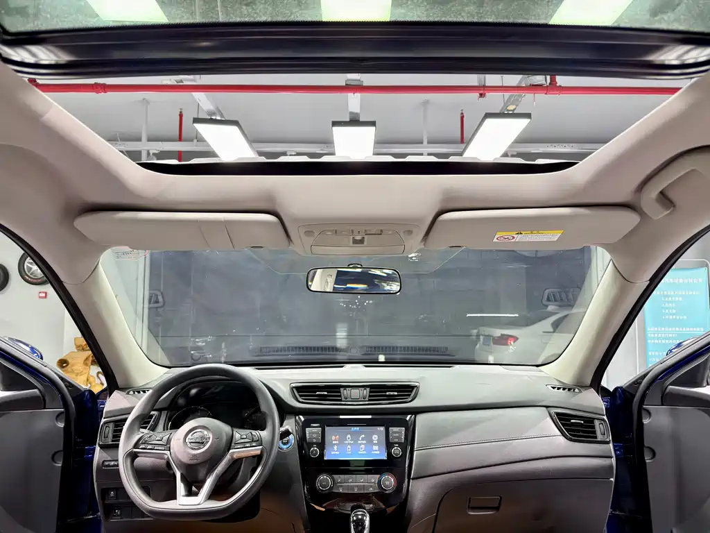 Nissan X-Trail 2018 — фото 15