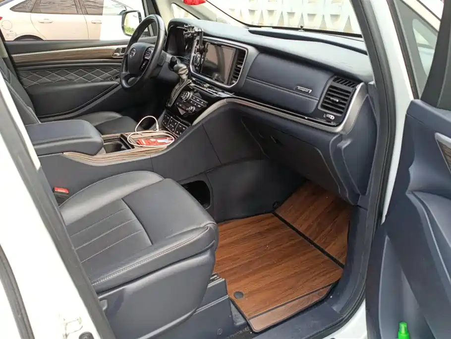 GAC Motor Trumpchi M8 2020 — фото 8