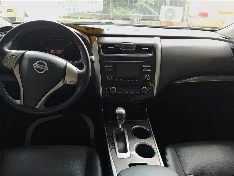 Nissan Teana 2014 — фото 12