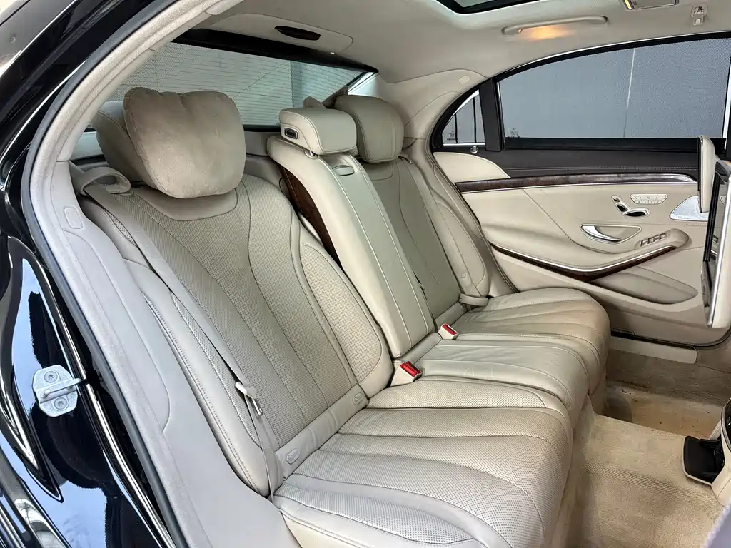 Mercedes-Benz S-Class 2015 — фото 16