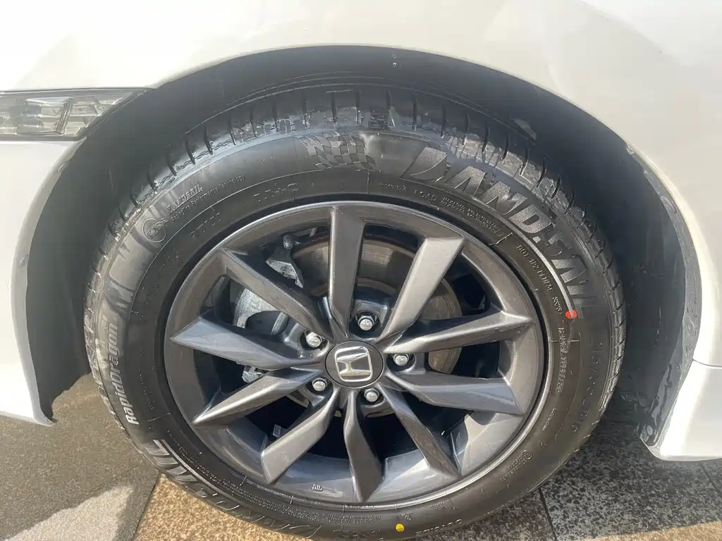 Honda Civic 2019 — фото 14