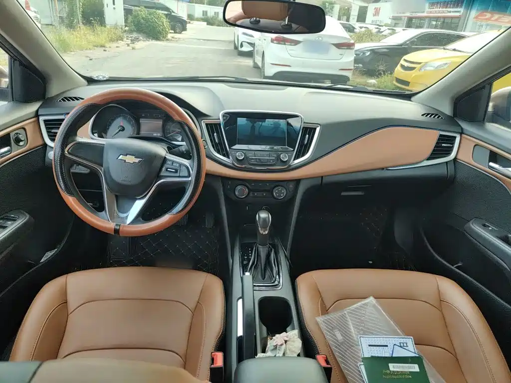 Chevrolet Cavalier 2017 — фото 11