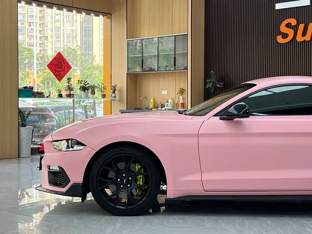 Ford Mustang 2020 — фото 14