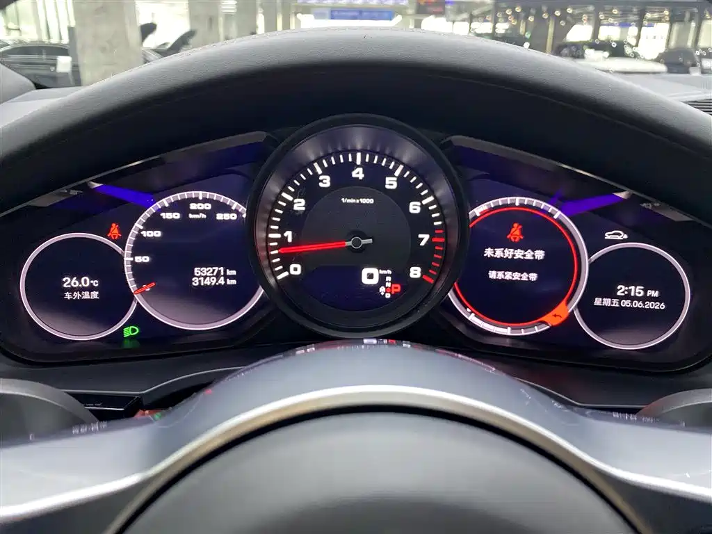 Porsche Cayenne 2019 — фото 13