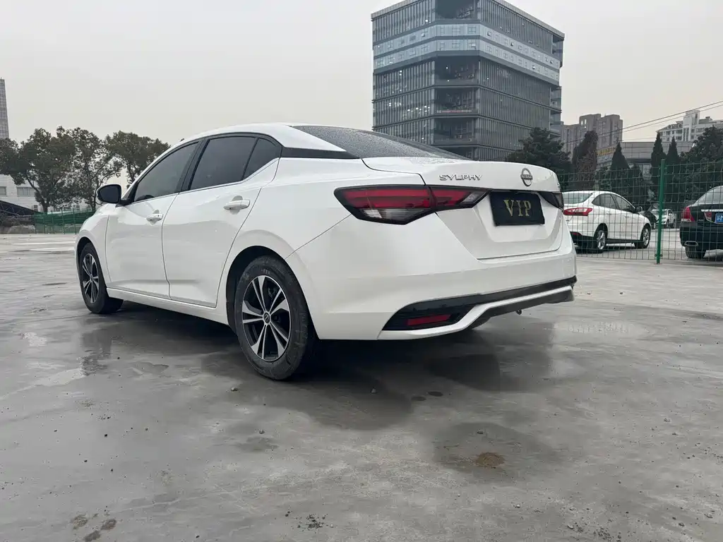 Nissan Sylphy 2023 — фото 10