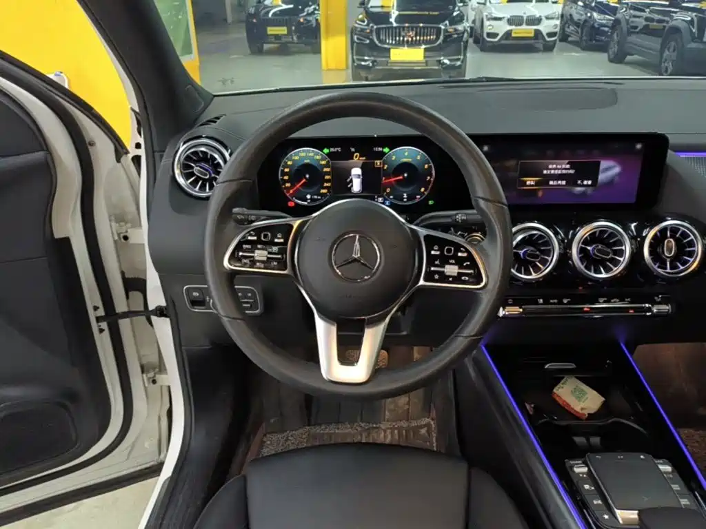 Mercedes-Benz GLA 2021 — фото 11
