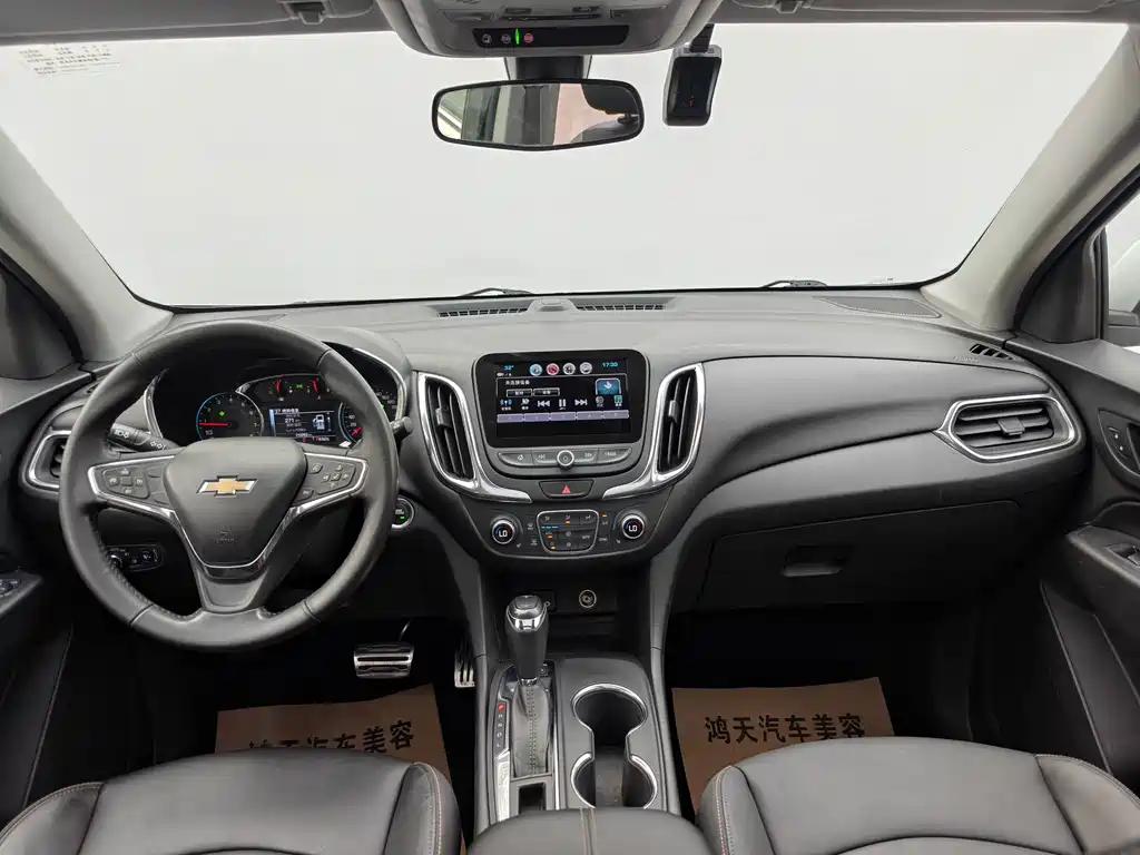 Chevrolet Equinox 2017 — фото 23