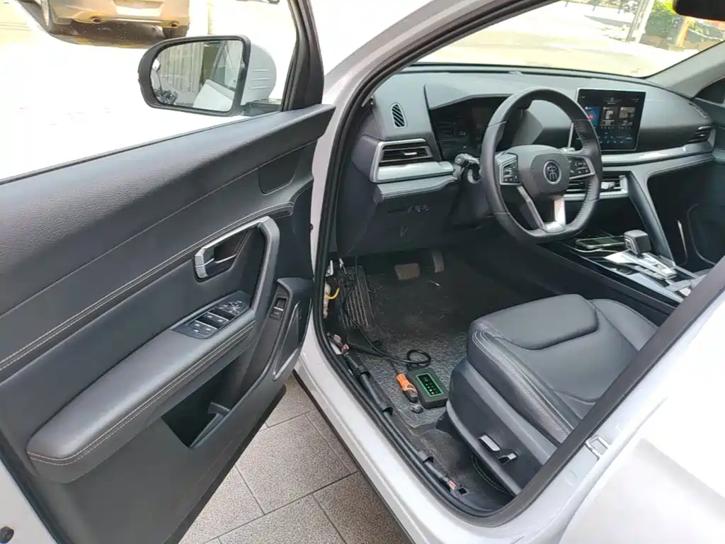 BYD Song Pro 2021 — фото 16