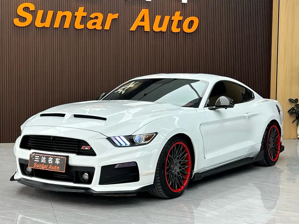 Ford Mustang 2015 — фото 10