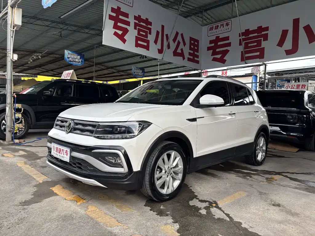 Volkswagen T-Cross 2020 — фото 1