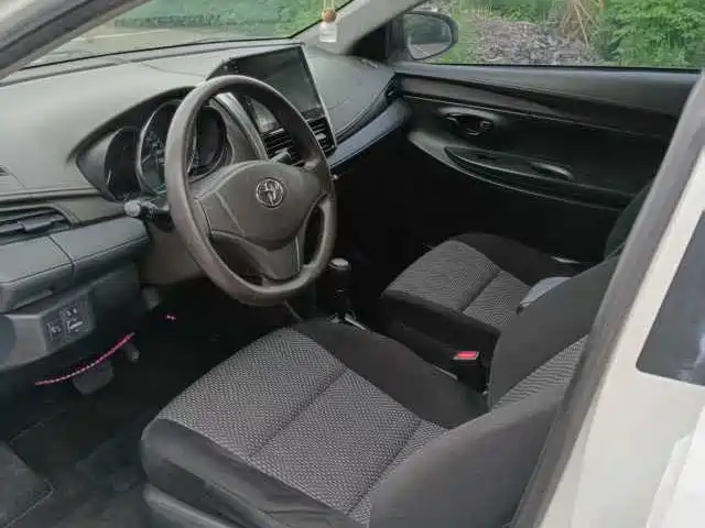 Toyota Vios 2015 — фото 7