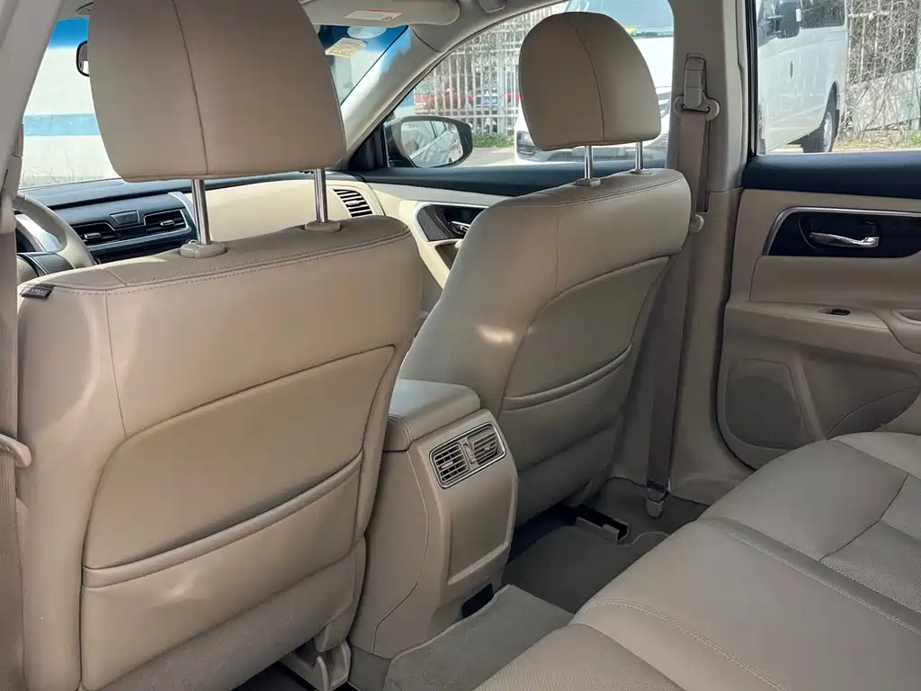 Nissan Teana 2015 — фото 11