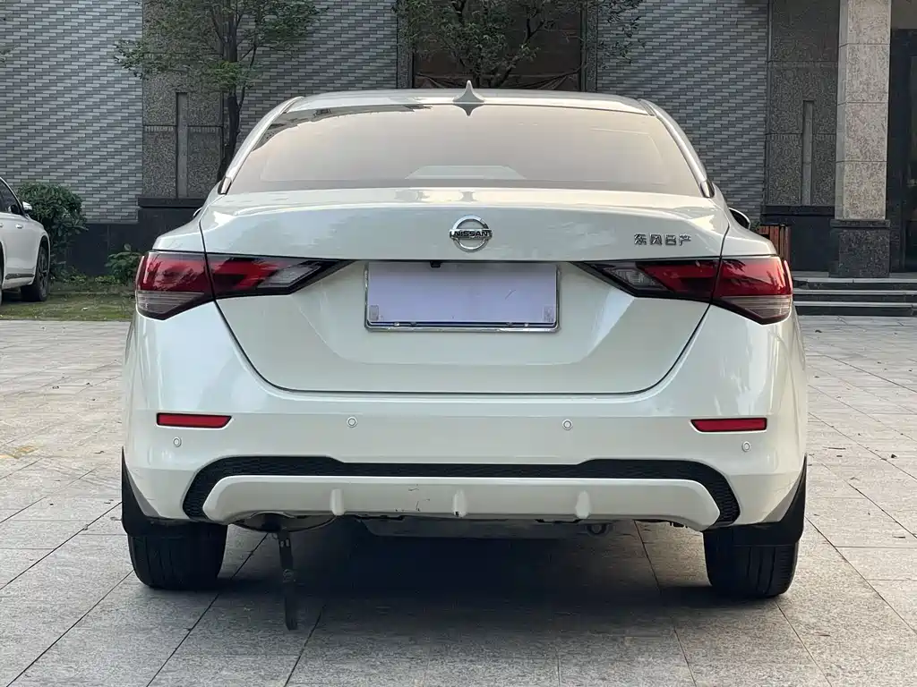 Nissan Sylphy 2020 — фото 15