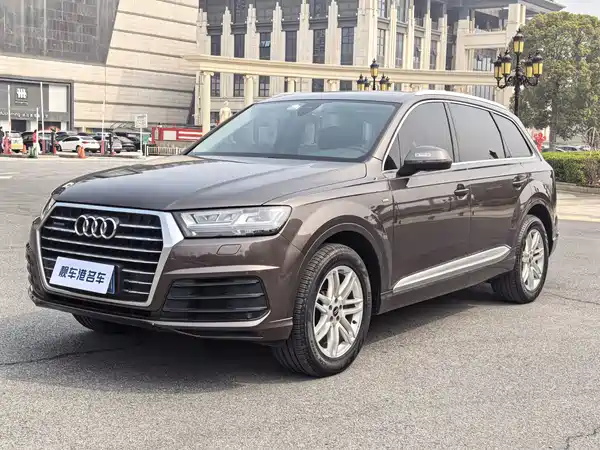 Audi Q7 2018