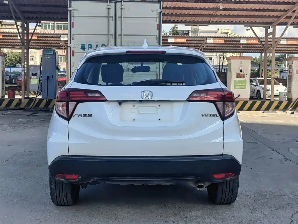 Honda Vezel 2018 — фото 5