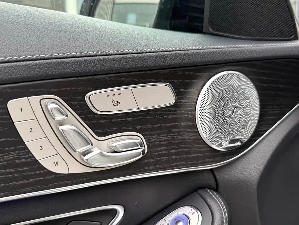 Mercedes-Benz C-Class 2021 — фото 10