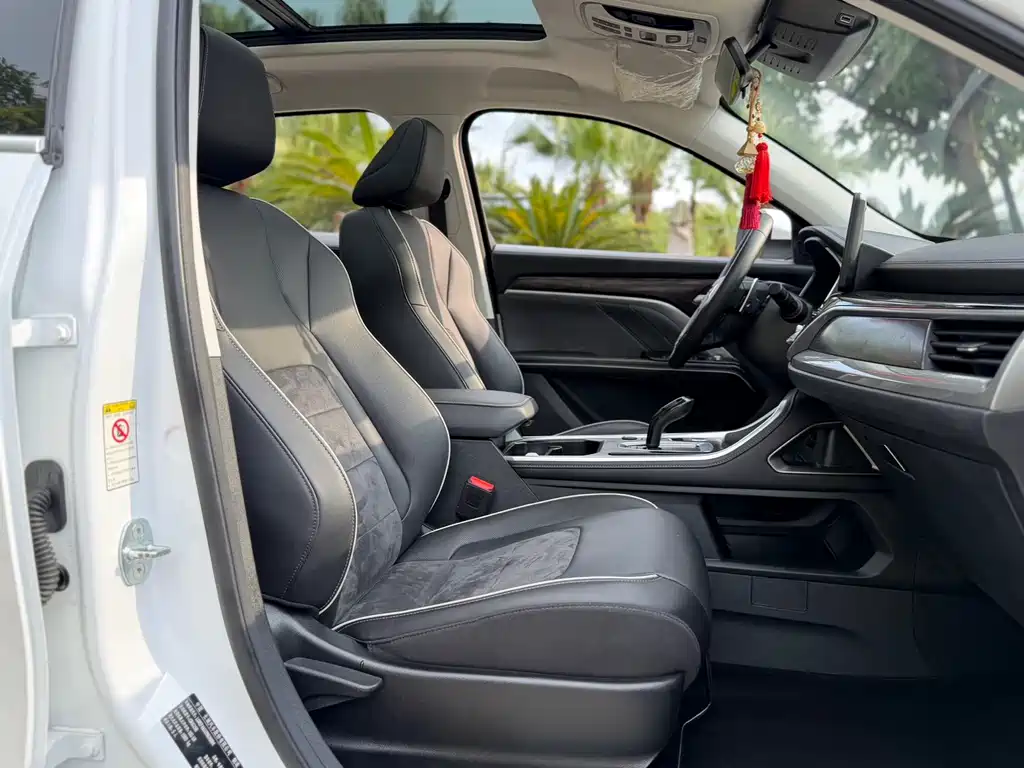 Haval H6 2023 — фото 17