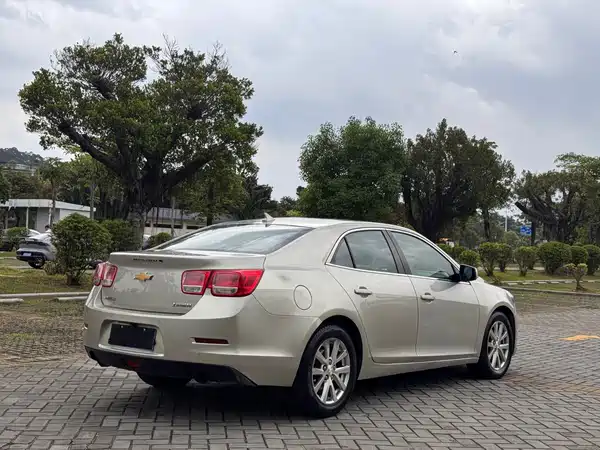 Chevrolet Malibu 2015