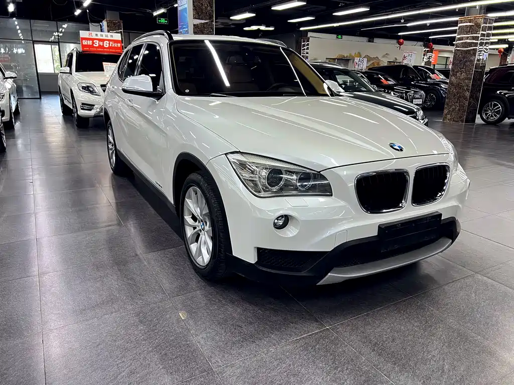 BMW X1 2013 — фото 3