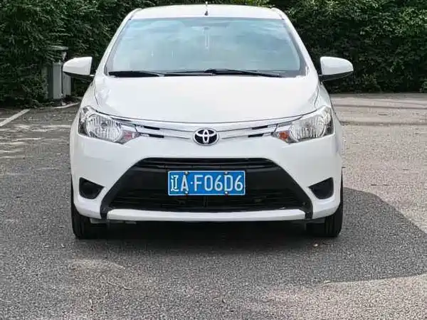 Toyota Vios 2015