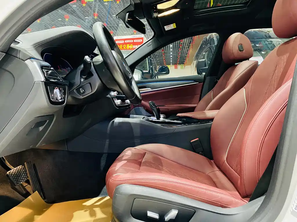 BMW 5 Series New Energy 2022 — фото 11