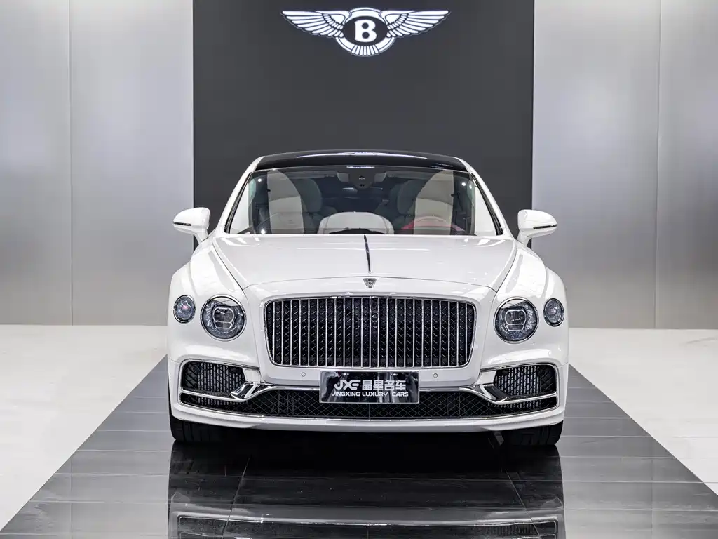 Bentley Flying Spur 2025 — фото 2