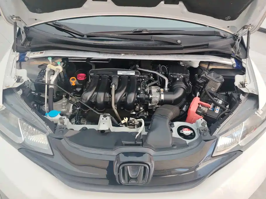 Honda Fit 2015 — фото 10