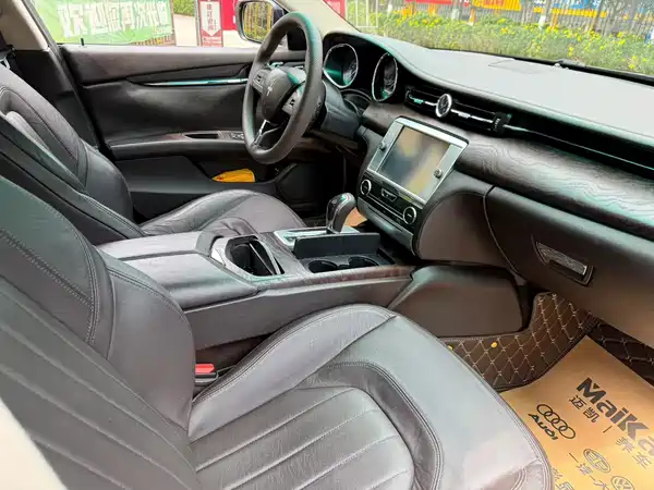 Maserati Quattroporte 2014