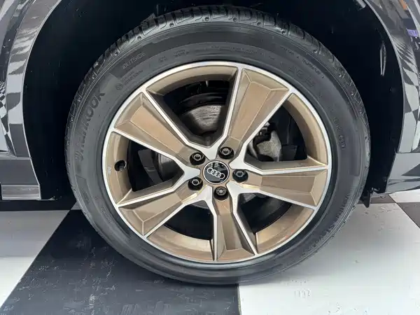 Audi Q2L 2022